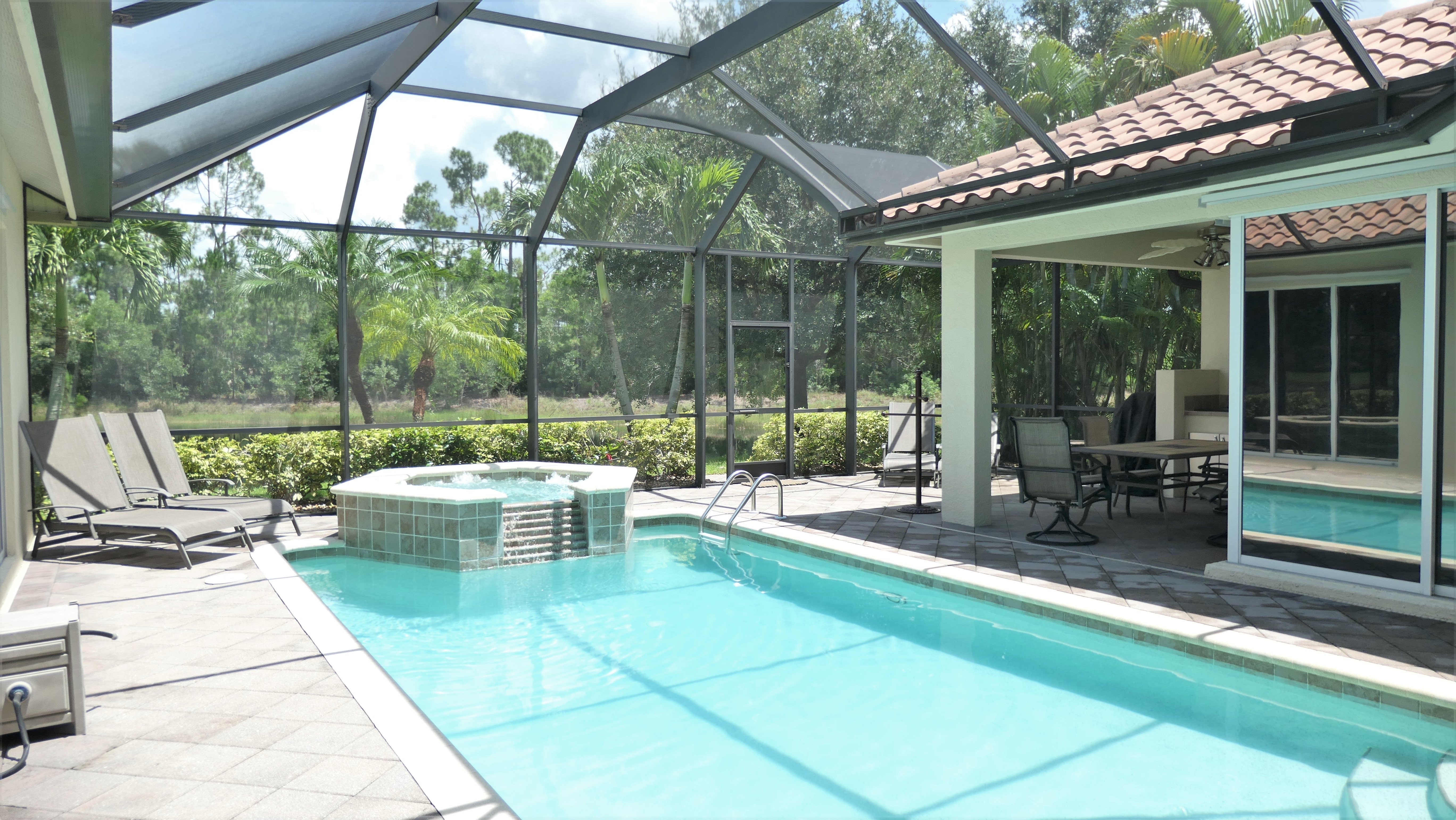 Pool2