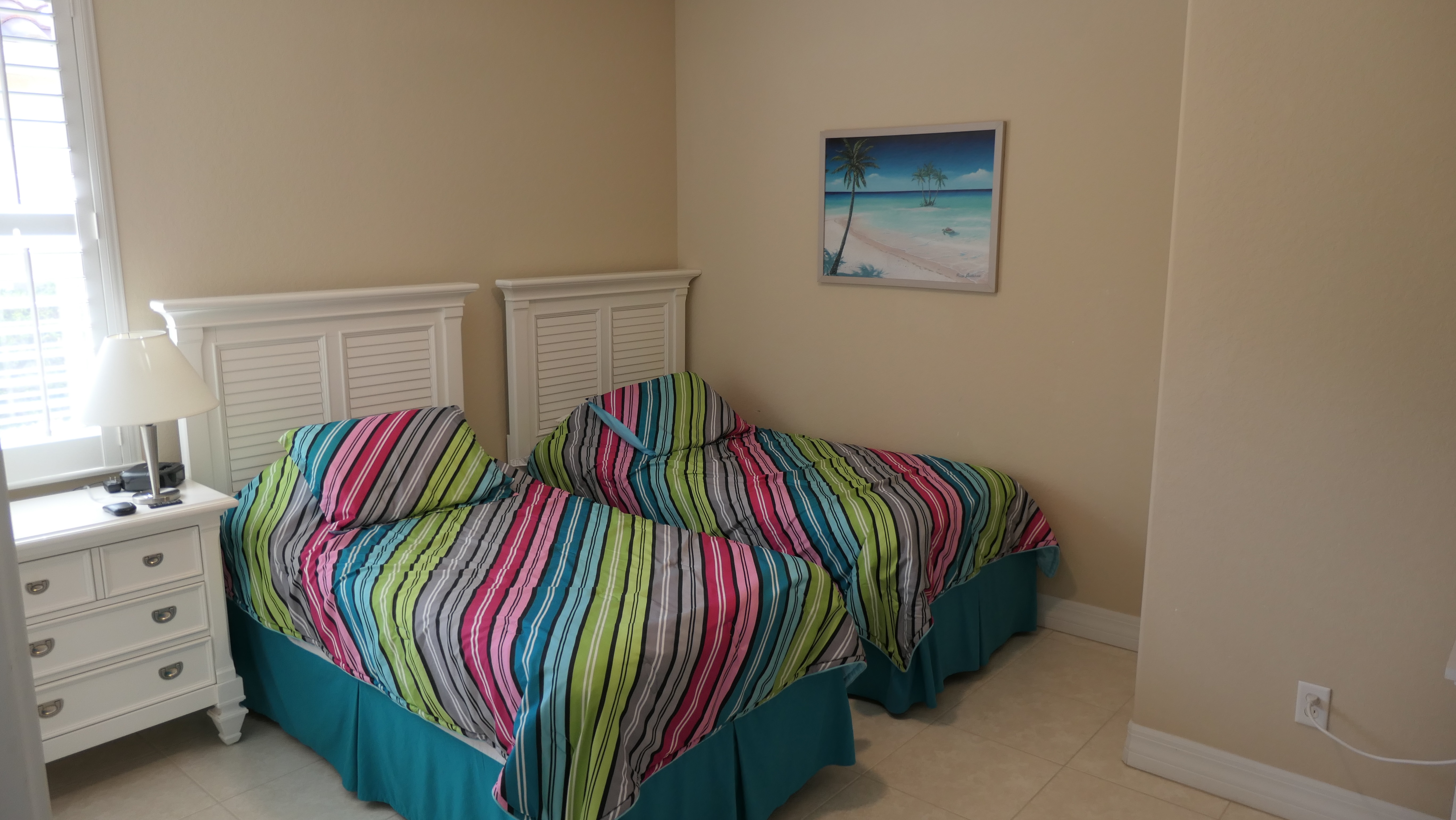 TwinBed